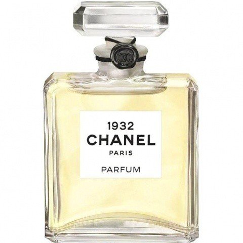 1932 (Parfum) by Chanel perfume bottle