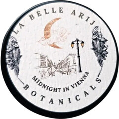 Midnight in Vienna by La Belle Arij Botanicals perfume bottle