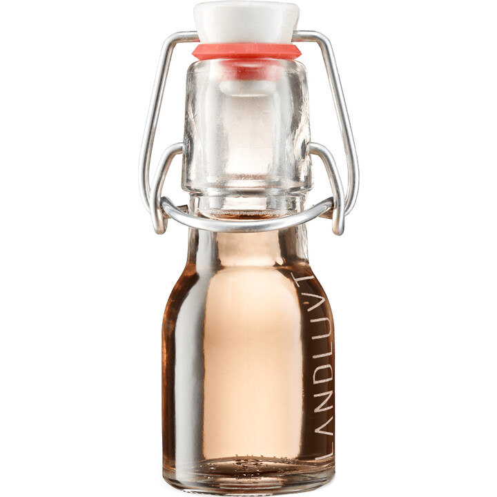 SZG by Landluvt perfume bottle