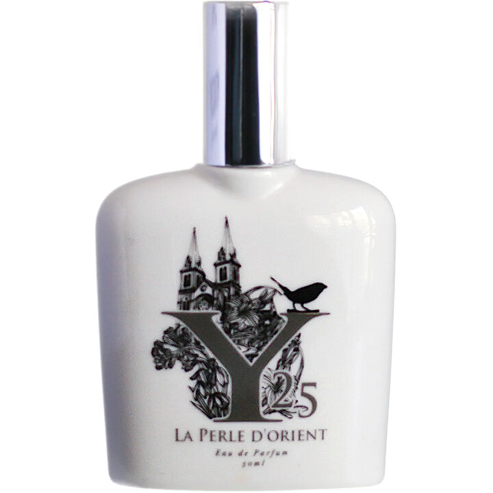La Perle d'orient by Y25 perfume bottle