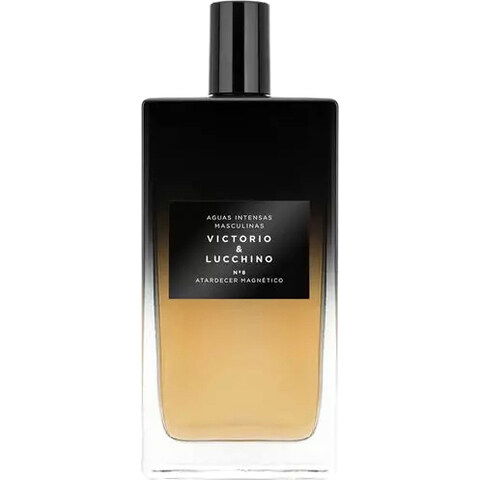 Aguas Intensas Masculinas - N°8 Atardecer Magnético by Victorio & Lucchino perfume bottle