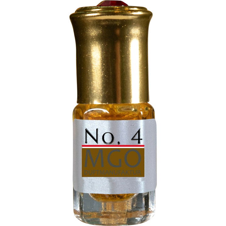 No. 4 Pure Attar by Duftanker MGO Duftmanufaktur perfume bottle
