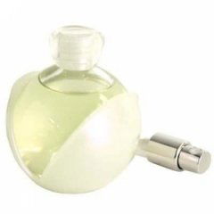 Noa EDP by Cacharel perfume bottle
