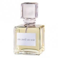 En Avril Un Soir (2007) by Yves Rocher perfume bottle