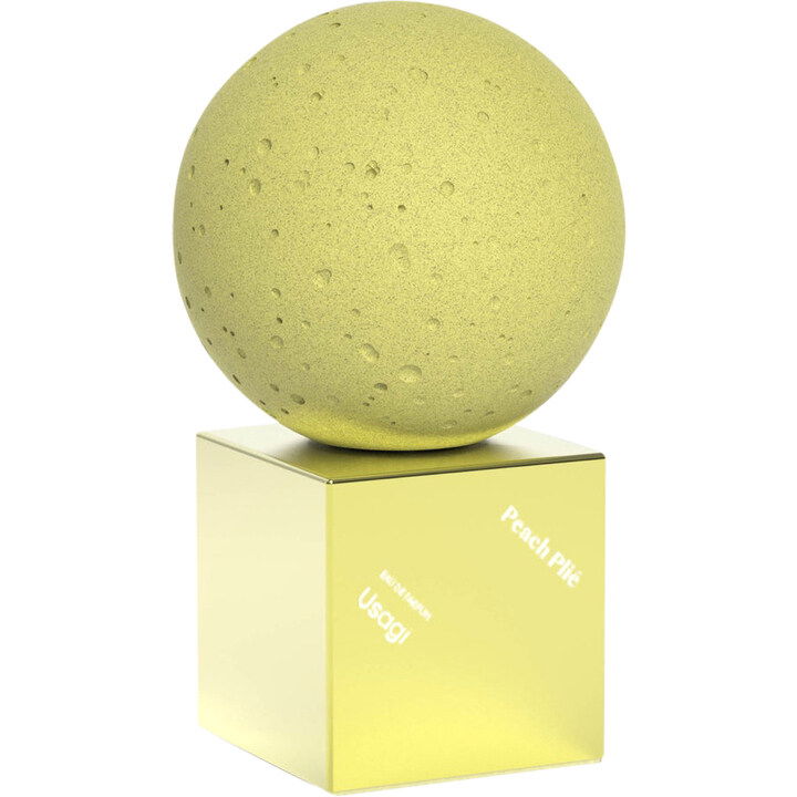 Usagi by Peach Plié perfume bottle