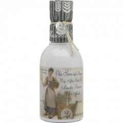 Muschio Bianco / White Musk by Erbario Toscano perfume bottle