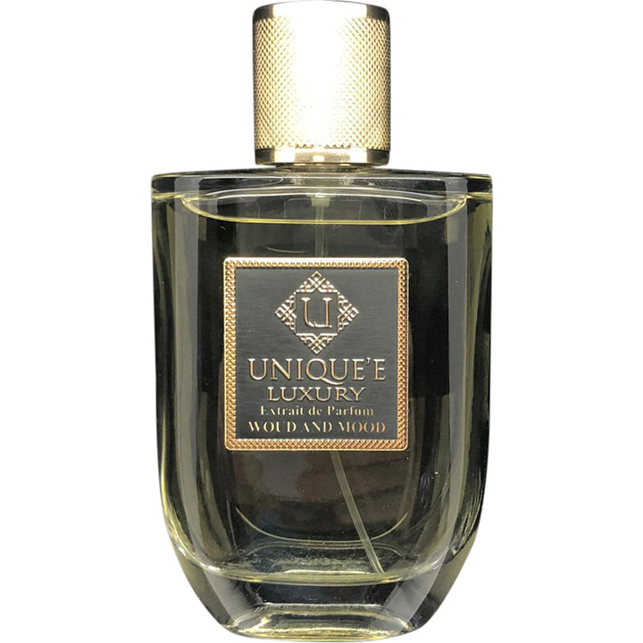 Woud and Mood by Unique'e Luxury perfume bottle