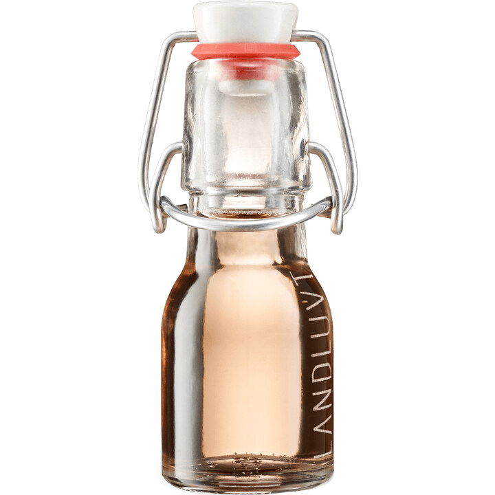 SZG by Landluvt perfume bottle