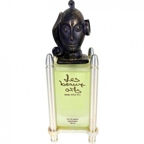 Design Edition № 5 - Diana by Les beaux arts perfume bottle