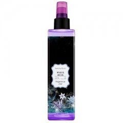 White Musk by Kenny & Co perfume bottle