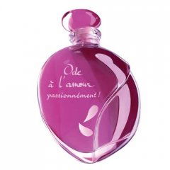 Ode à L'Amour Passionnément! by Yves Rocher perfume bottle