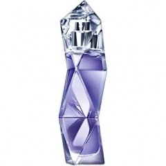 Ultra Glam by Oriflame perfume bottle