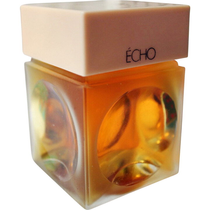 Écho by Gilbert perfume bottle