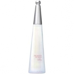 L'Eau d'Issey - Une Goutte de Nuage / A Drop of Cloud by Issey Miyake perfume bottle