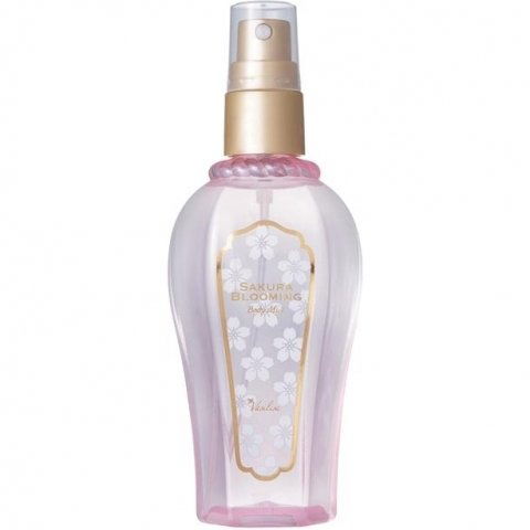 Sakura Blooming / サクラ ブルーミング by Vasilisa / ヴァシリーサ perfume bottle