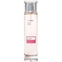 So Pink EDT by GAP perfume bottle