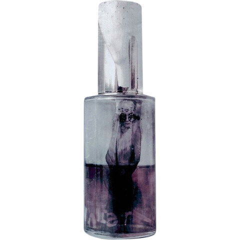 White Rabbit by Ikiryō perfume bottle