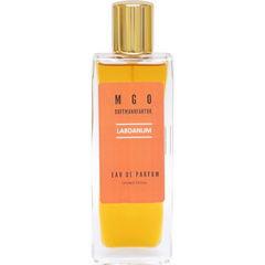 Labdanum by Duftanker MGO Duftmanufaktur perfume bottle