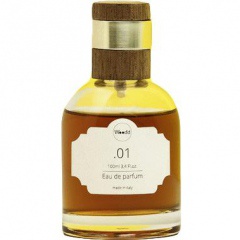 .01 by Wood'd perfume bottle