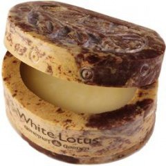 Ganesha's Garden - White Lotus by Between Heaven & Earth perfume bottle