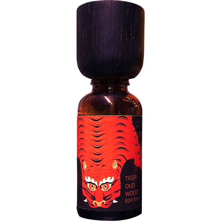 Tiger Oud Wood by Independent's Warsaw perfume bottle
