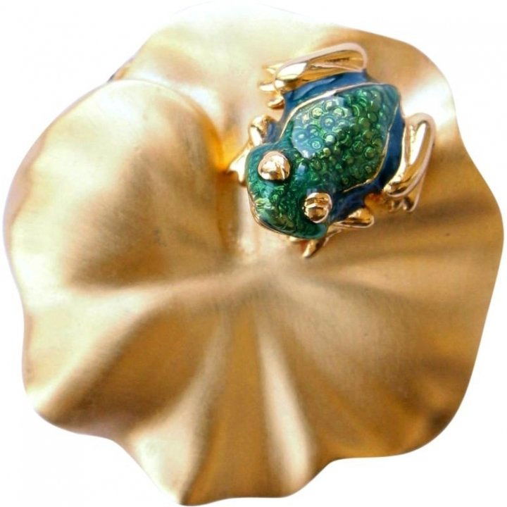 Knowing (Solid Perfume) by Estēe Lauder perfume bottle