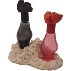 Oriental Tarot / 命運風水 by Fang perfume bottle