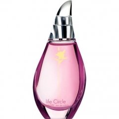 Life Circle Blossom by Oriflame perfume bottle