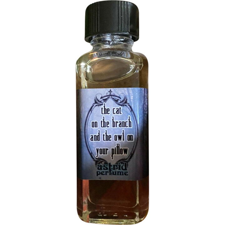 The Cat on the Branch and the Owl on Your Pillow by Astrid Perfume / Blooddrop perfume bottle