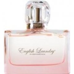 Signature pour Femme EDP by English Laundry perfume bottle