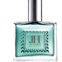 Jet Homme Holiday by Avon perfume bottle