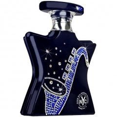 Saks Fifth Avenue Chicago by Bond No. 9 perfume bottle