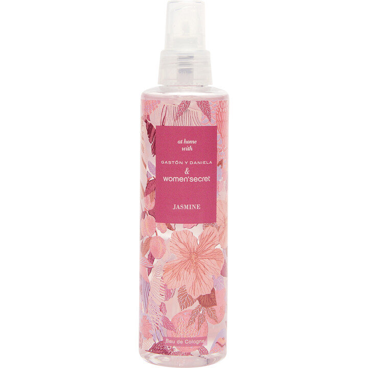 At Home With: Gastón y Daniela - Jasmine