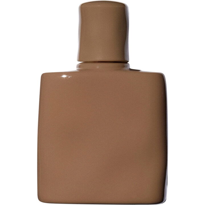 Nude Suede by KKW Fragrance / Kim Kardashian perfume bottle