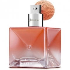 Lily Divine by O Boticário perfume bottle