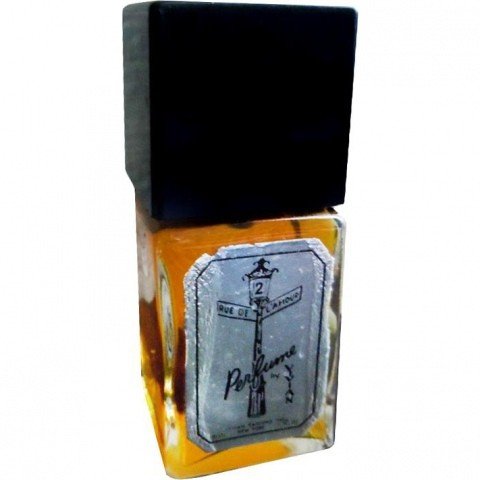 2 Rue de l'Amour by Vivian perfume bottle