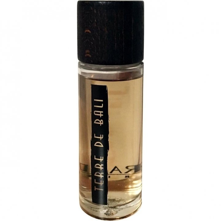 Terre de Bali by René Garraud perfume bottle