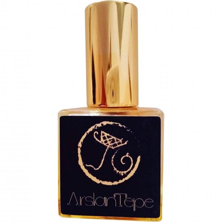 Arslantepe by Selçuk Esans perfume bottle