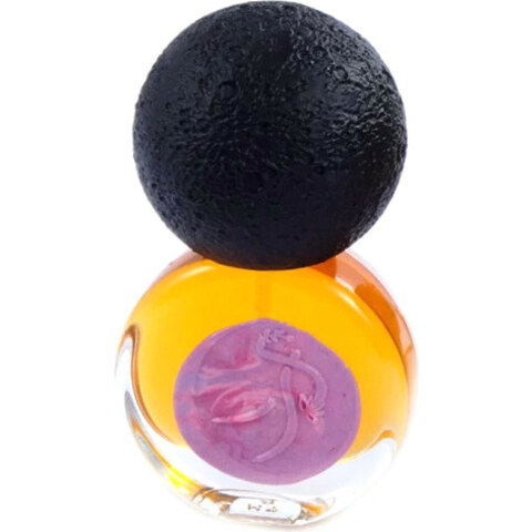 Tatami Bomb / 榻榻米炸彈 by Fang perfume bottle