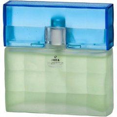 Free & Mysterious Aquarelle by Omerta perfume bottle