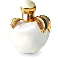 Nina Snow Princess Edition by Nina Ricci perfume bottle