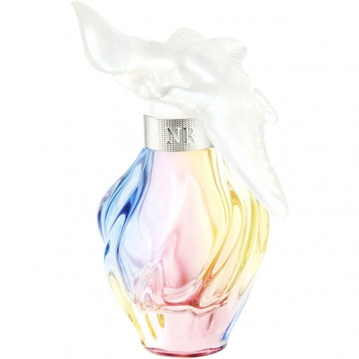 L'Air du Ciel by Nina Ricci perfume bottle