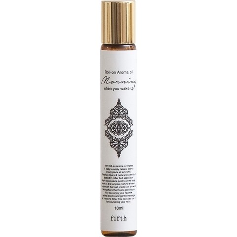 fifth - Morning / フィフス ロールオン アロマオイル モーニング by magicFragrance perfume bottle