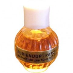 Extrait de Parfum N° 7 by Auriendor perfume bottle