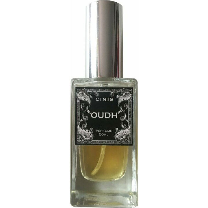 Oudh by CinisLabs perfume bottle
