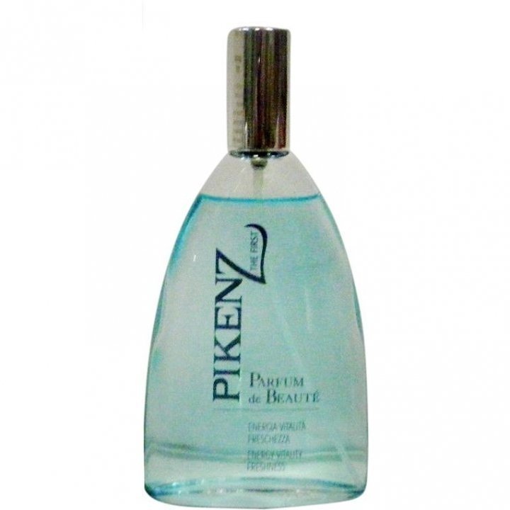 Parfum de Beauté - Light Blue by Pikenz perfume bottle