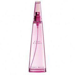 L'Eau d'Issey Eau d'Été Summer Edition 2006 by Issey Miyake perfume bottle