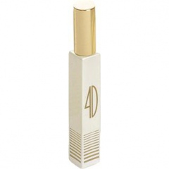 4D by Daniella Pavicic perfume bottle