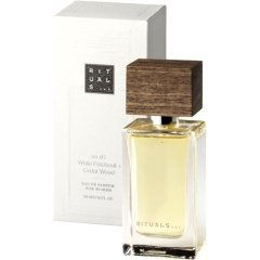No. 07 White Patchouli & Cedar Wood by Rituals perfume bottle
