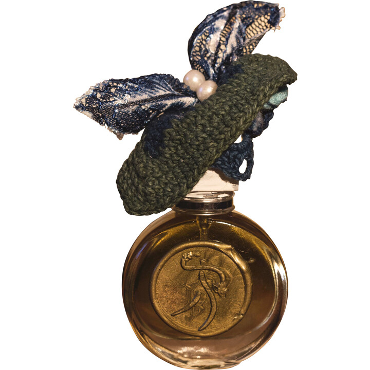 Madame Butterfly's Os 1904 / 蝴蝶夫人的桂花 1904 by Fang perfume bottle